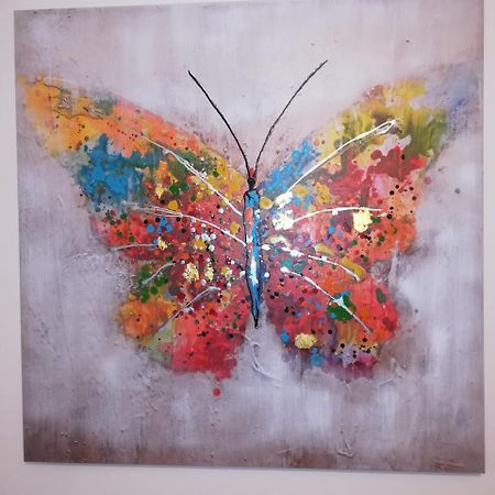 Butterfly Apartment Cacak Exterior photo